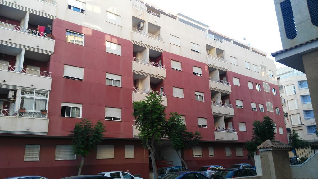 Daniela Apartament Торрев'єха Екстер'єр фото