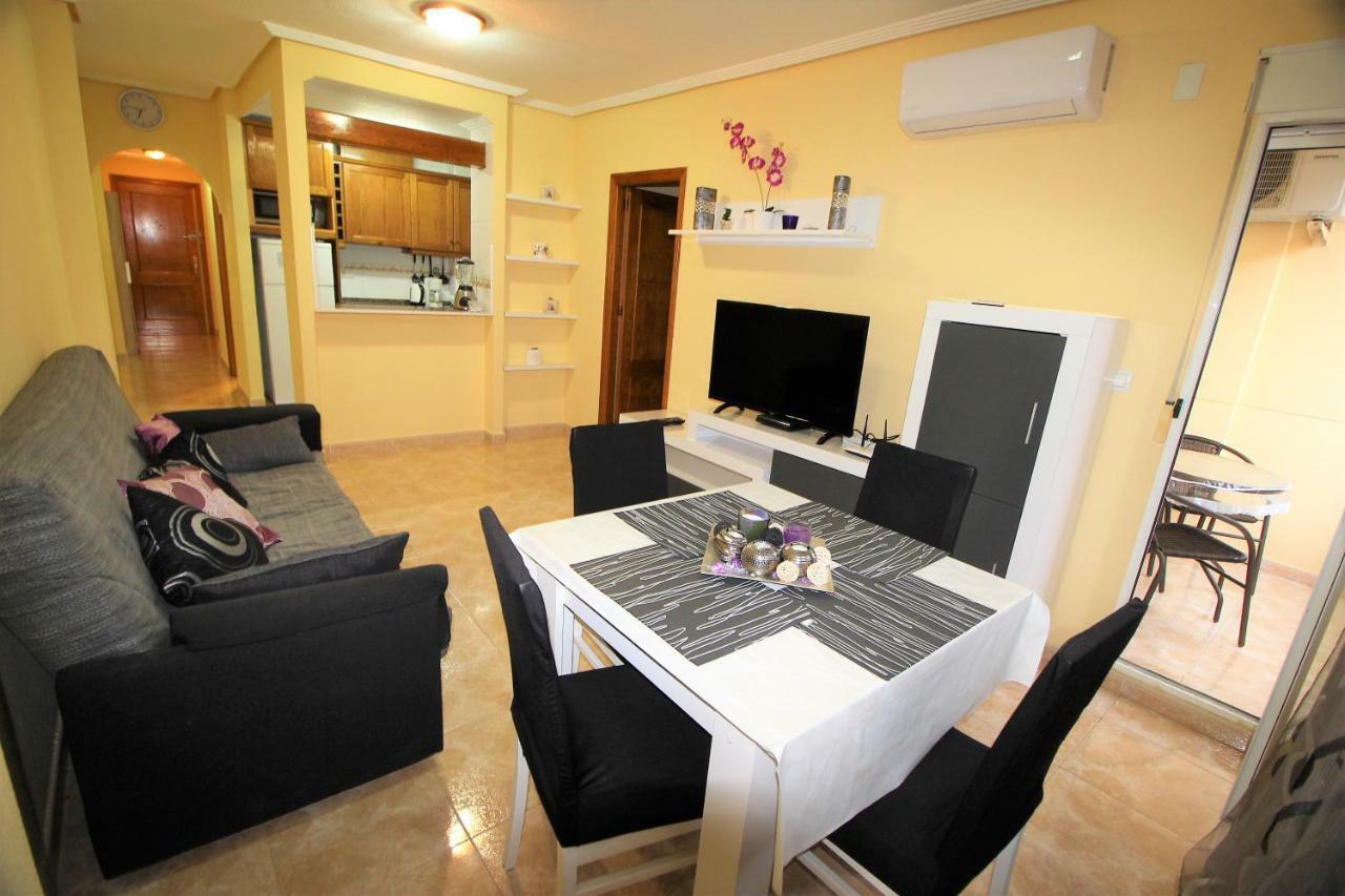 Daniela Apartament Торрев'єха Екстер'єр фото