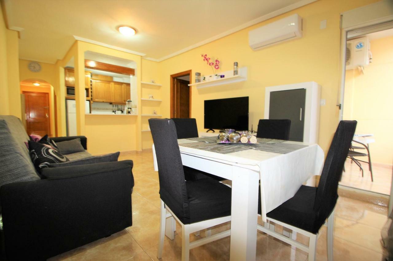 Daniela Apartament Торрев'єха Екстер'єр фото